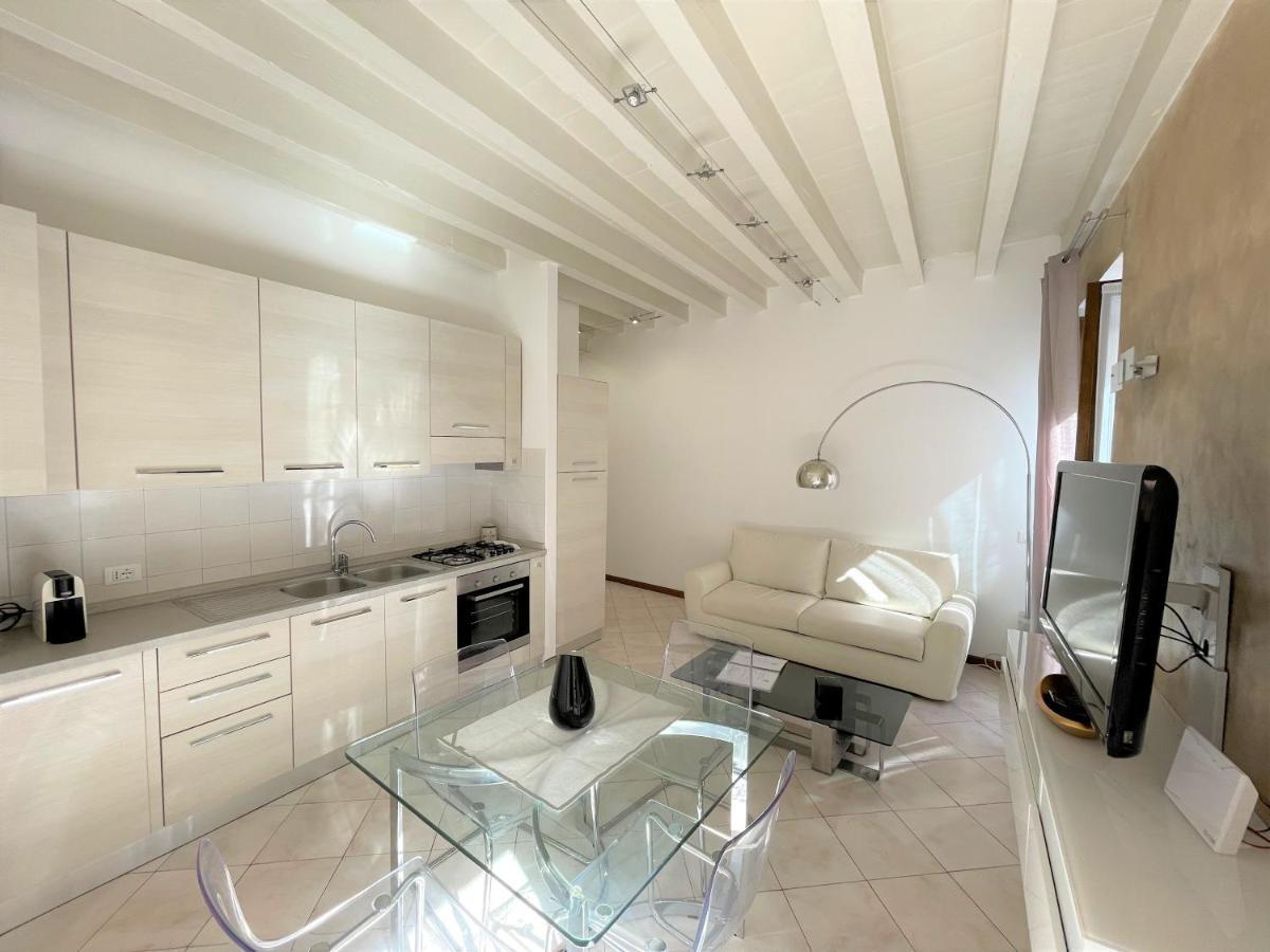 DesenzanoLoft Le Petit Bijou Desenzano Desenzano del Garda Buitenkant foto